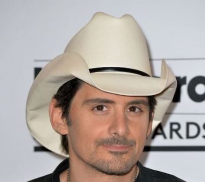 Brad Paisley Songs, Bio, Age, Height, Family, Wife, Kids, Tour, Net Worth