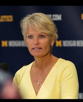Bonnie Tholl Bonnie Tholl's Michigan softball player to head coach